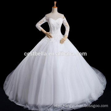 Long Sleeve Long Train Sweetheart Neckline Lace wedding dress ball gown